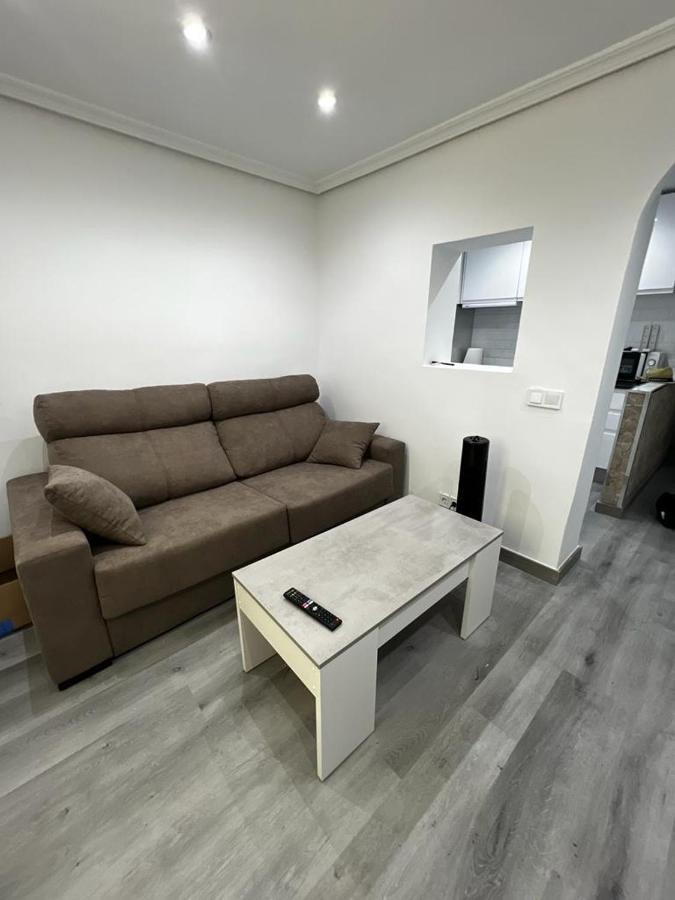 La Cueva De Boris Apartment มาดริด ภายนอก รูปภาพ