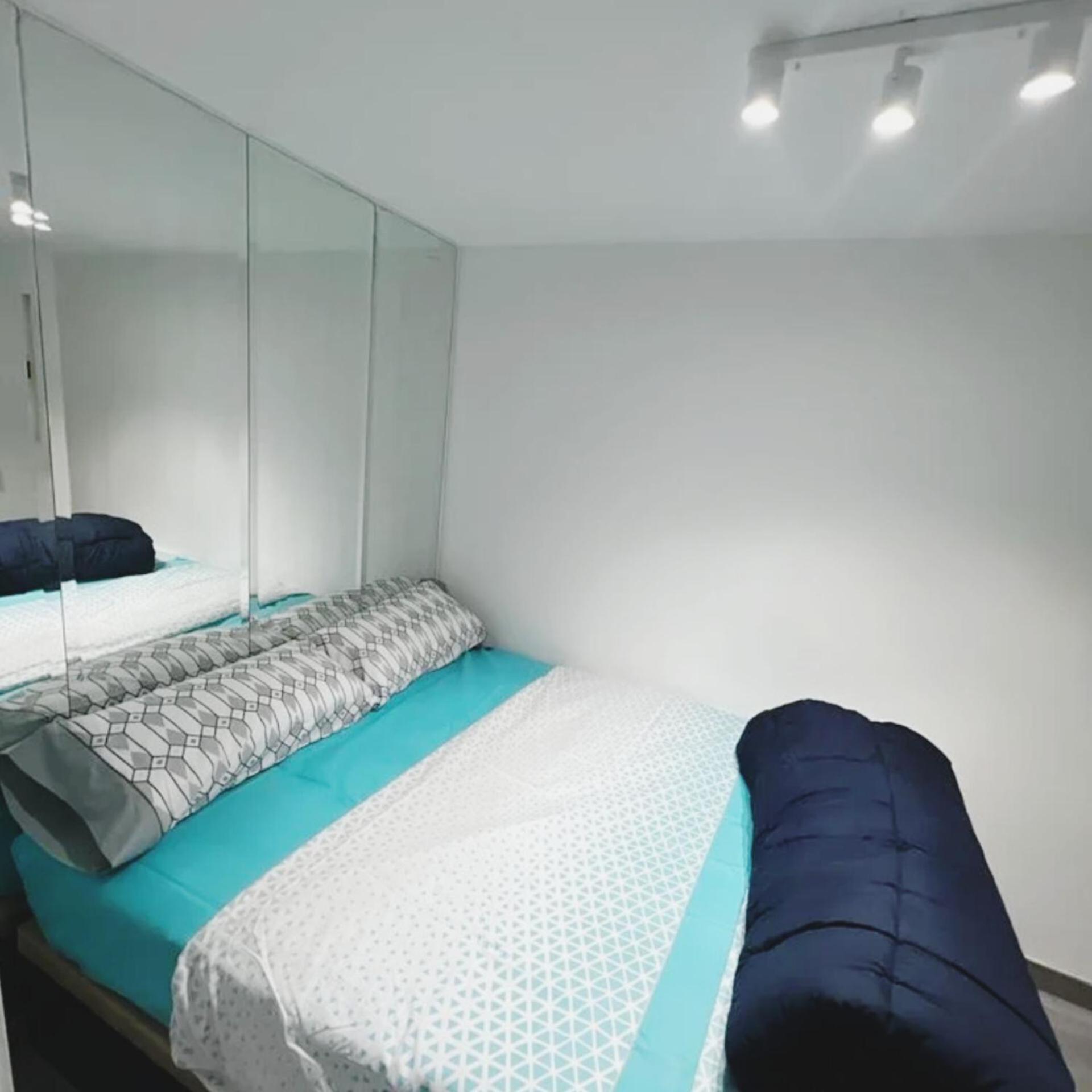 La Cueva De Boris Apartment มาดริด ภายนอก รูปภาพ