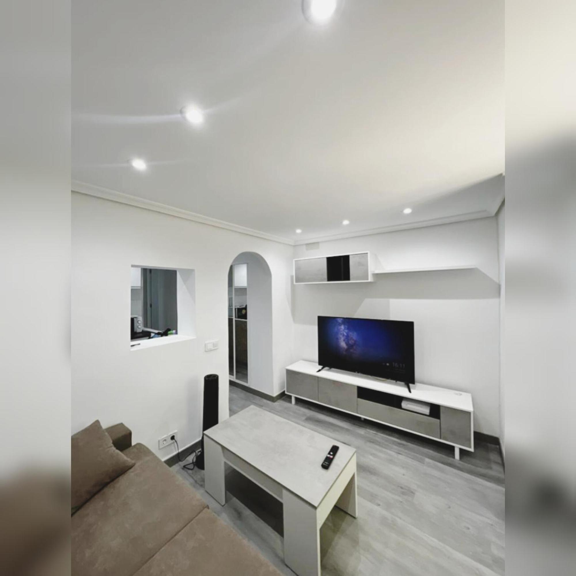 La Cueva De Boris Apartment มาดริด ภายนอก รูปภาพ